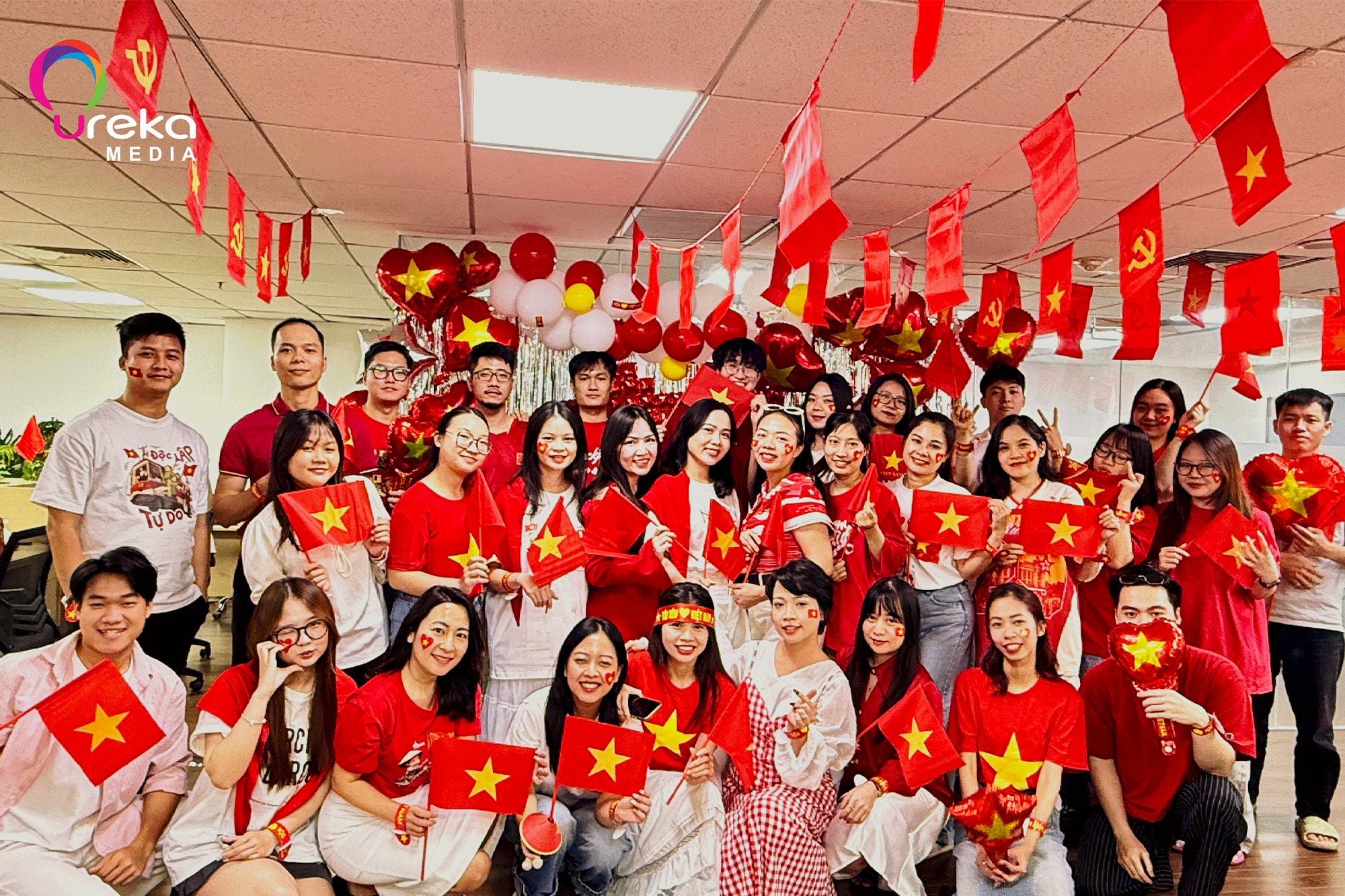 Hoạt động 6 tại Ureka Media