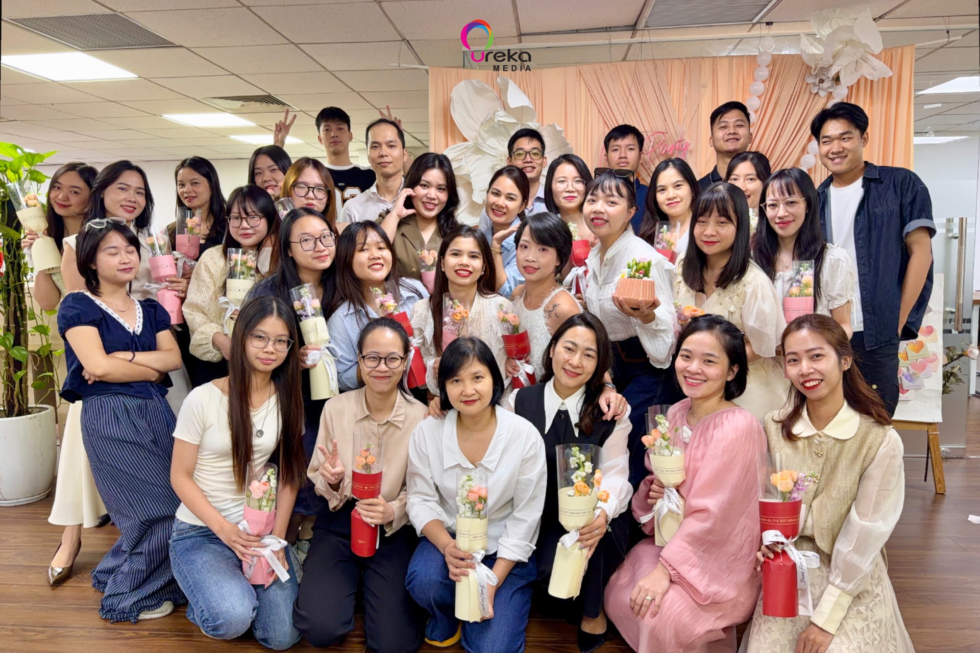 Hoạt động 8 tại Ureka Media